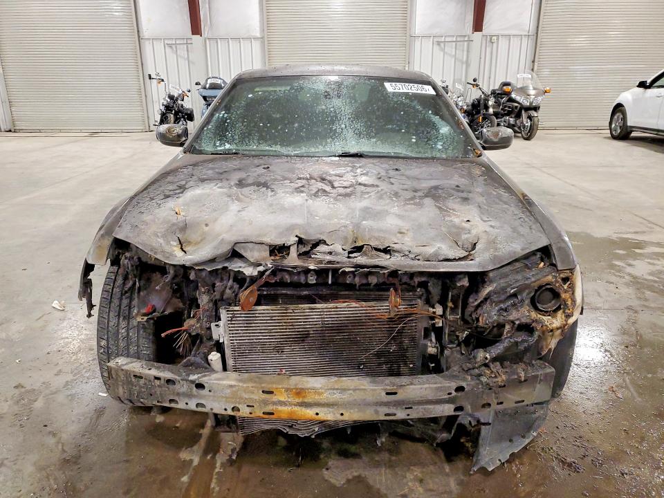 Photo 5 from auction – 2019 CHRYSLER 300 with VIN 2C3CCABG4KH634094