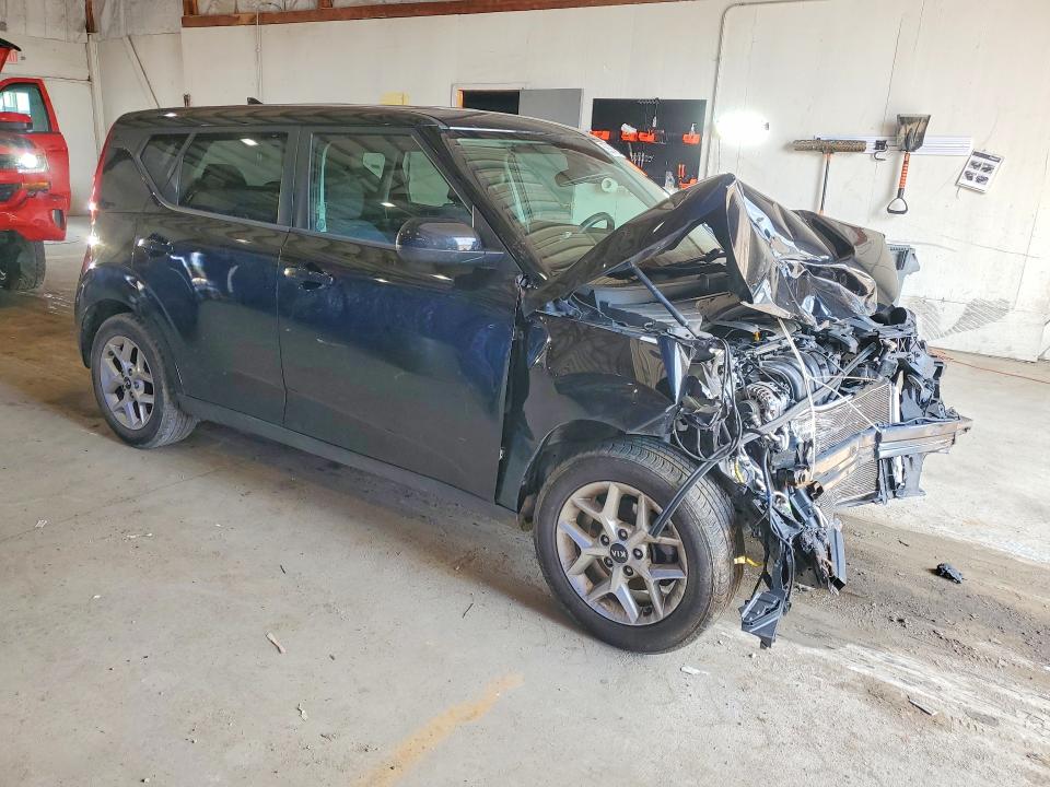 Photo 4 from auction – 2021 KIA SOUL with VIN KNDJ23AU3M7785872