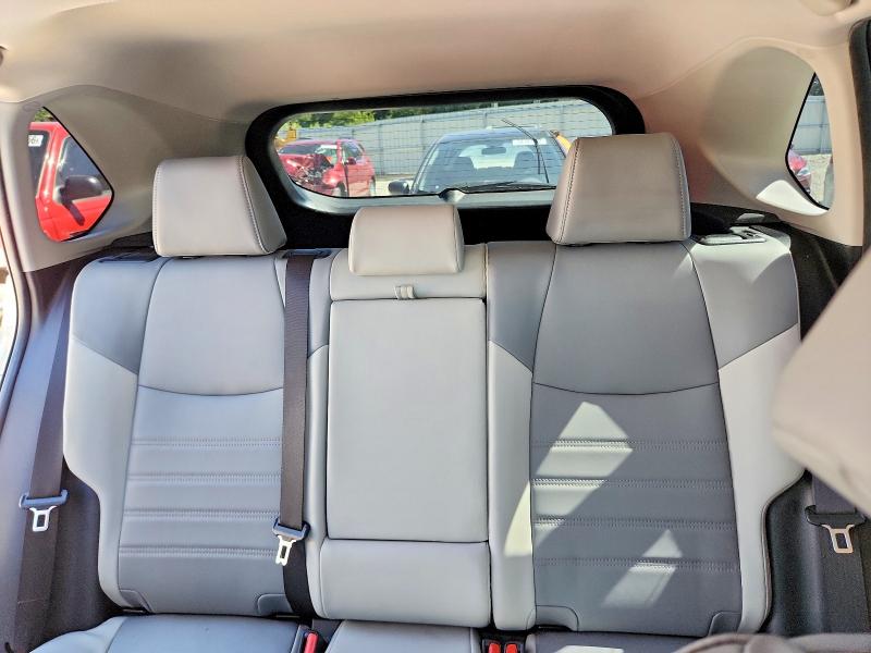Photo 10 from auction – 2019 TOYOTA RAV4 with VIN JTMC1RFV3KD517001