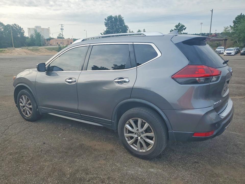 Photo 2 from auction – 2020 NISSAN ROGUE with VIN JN8AT2MVXLW136140