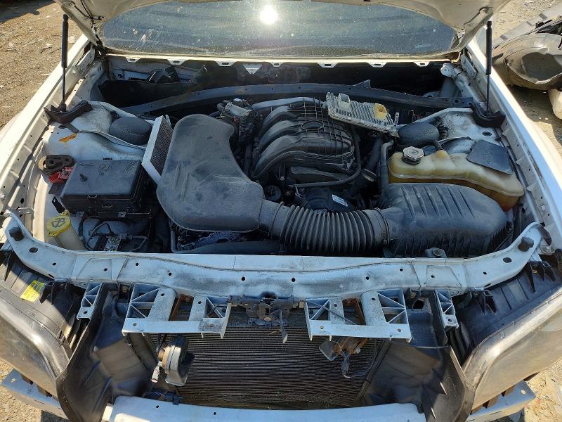 Photo 11 from auction – 2016 CHRYSLER 300 with VIN 2C3CCABG8GH229850