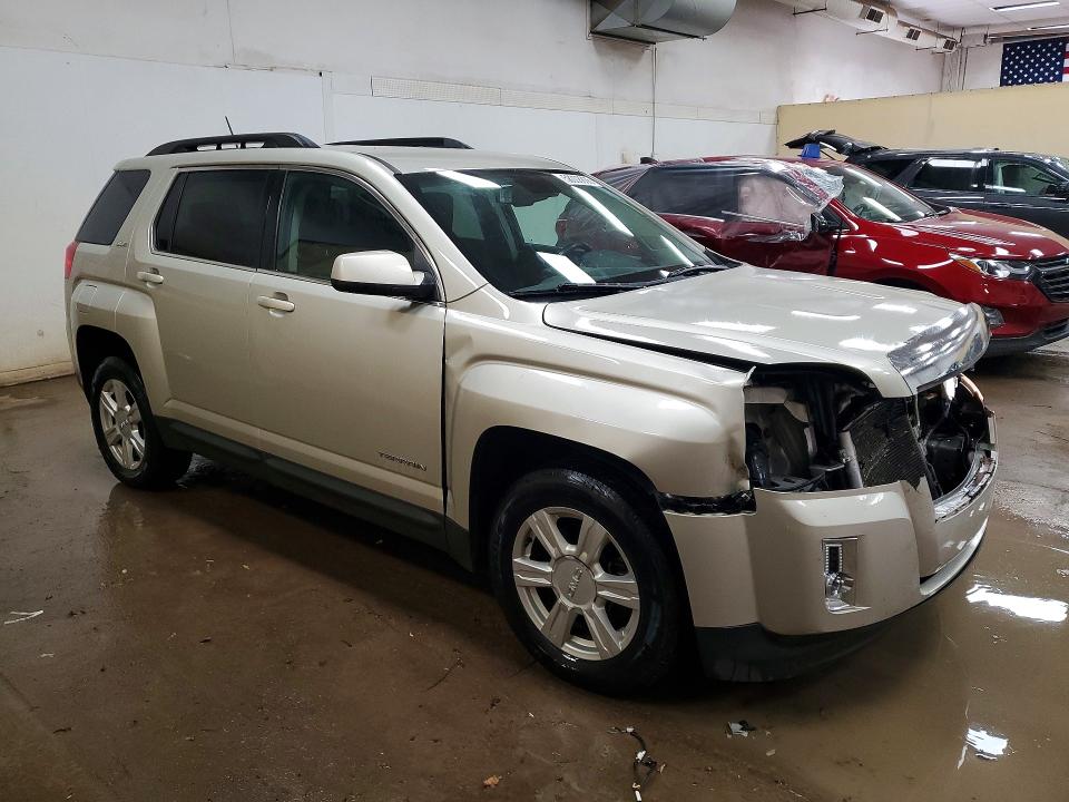 Photo 4 from auction – 2015 GMC TERRAIN with VIN 2GKFLRE34F6268417