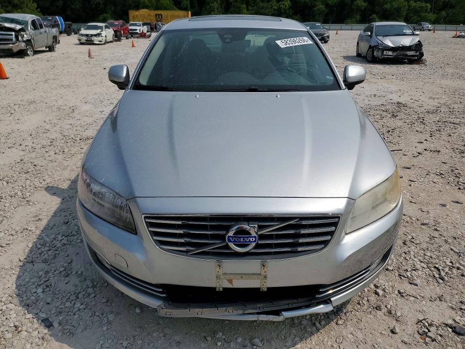 Photo 5 from auction – 2015 VOLVO S80 with VIN YV140MAK5F1188276