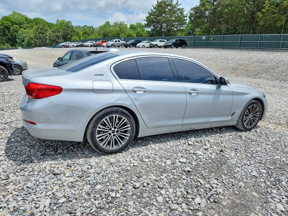 Photo 3 from auction – 2019 BMW 530E with VIN WBAJA9C53KB393641