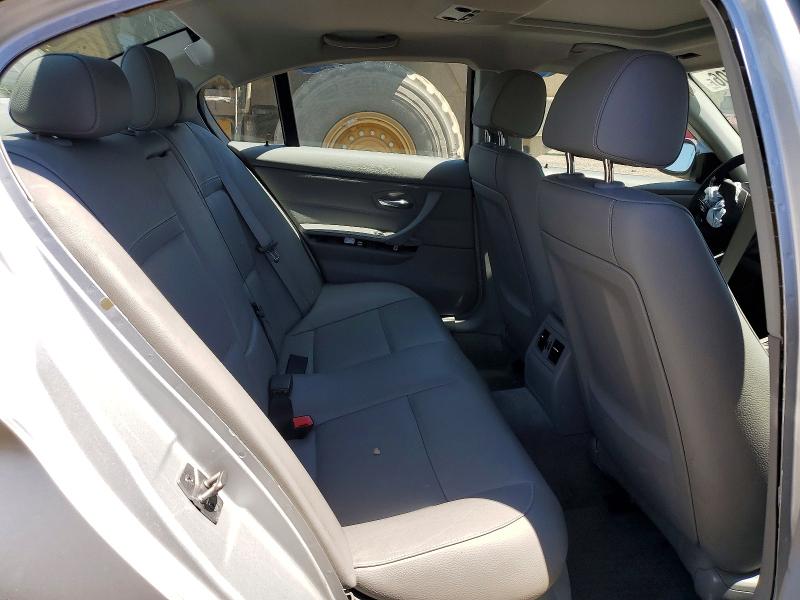 Photo 10 from auction – 2011 BMW 328 with VIN WBAPH5C55BA445209