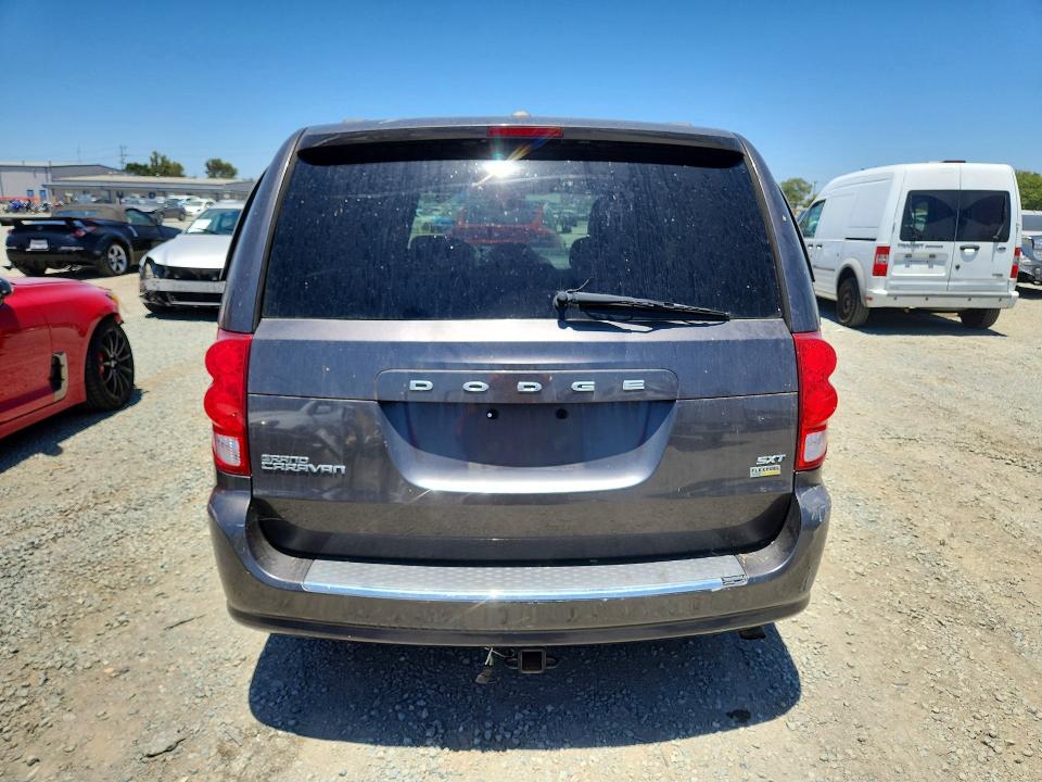 Photo 6 from auction – 2017 DODGE GRAND CARAVAN with VIN 2C4RDGCG0HR581045
