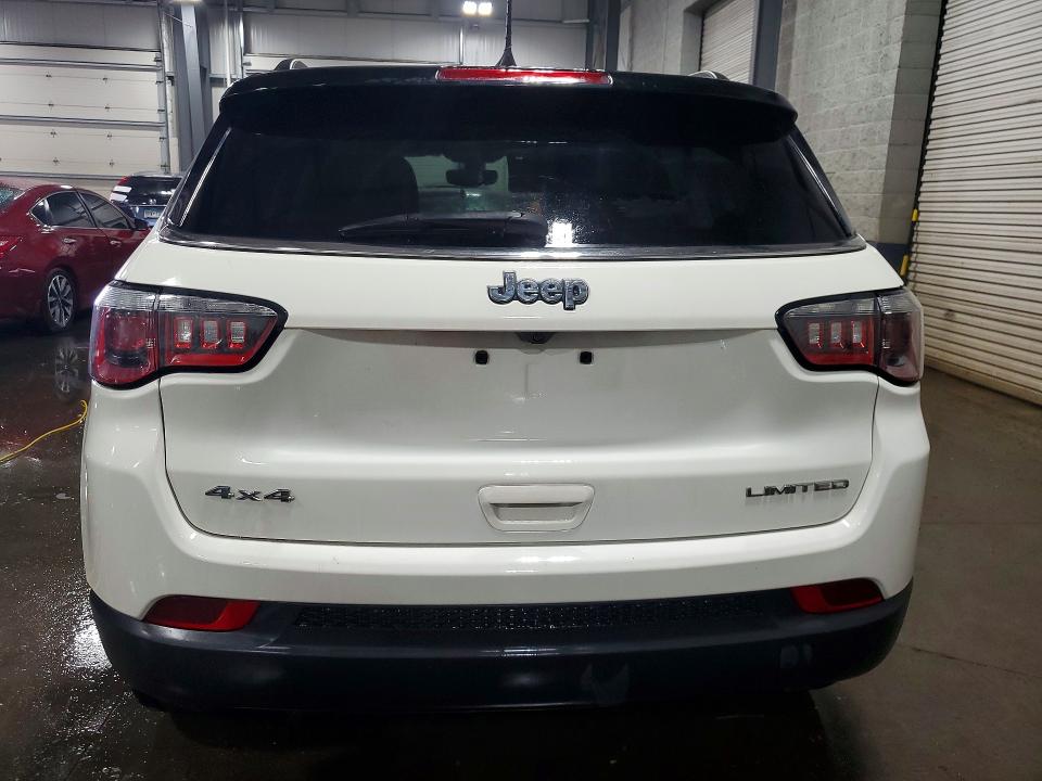 Photo 6 from auction – 2017 JEEP COMPASS with VIN 3C4NJDCB9HT675156