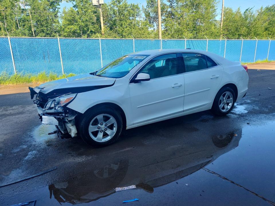 CHEVROLET MALIBU 2015 with VIN 1G11B5SL9FF238849 - Photo from auction
