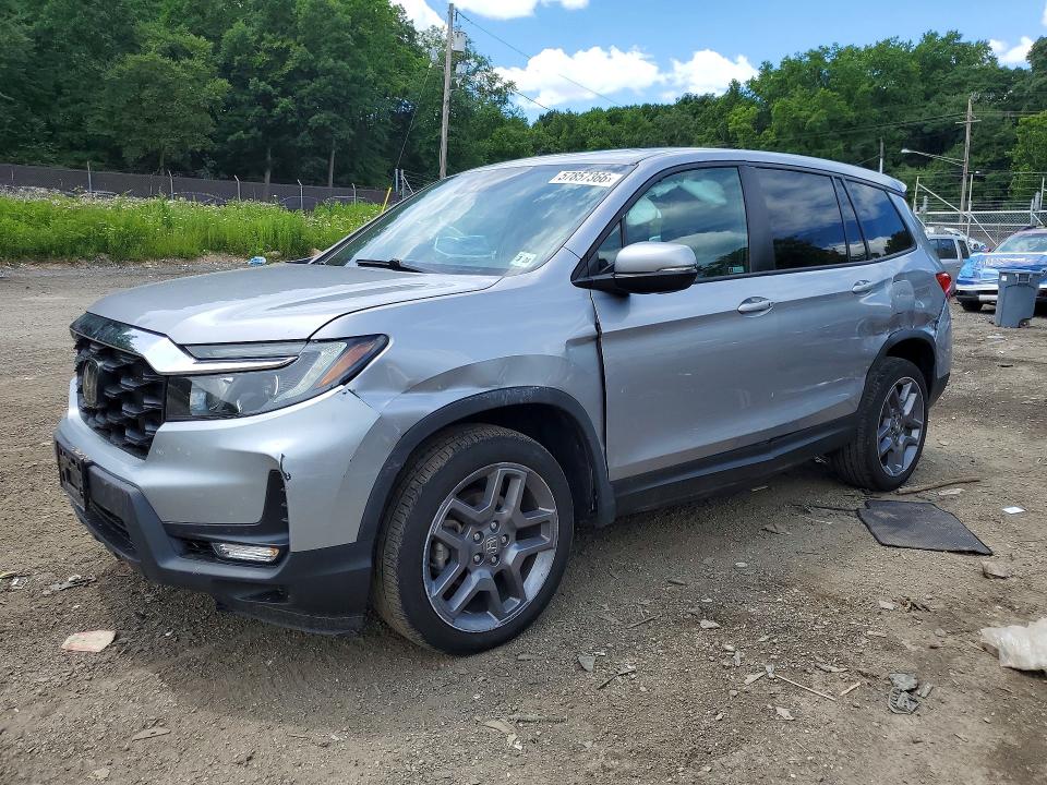 HONDA PASSPORT 2023 with VIN 5FNYF8H55PB034950 - Photo from auction