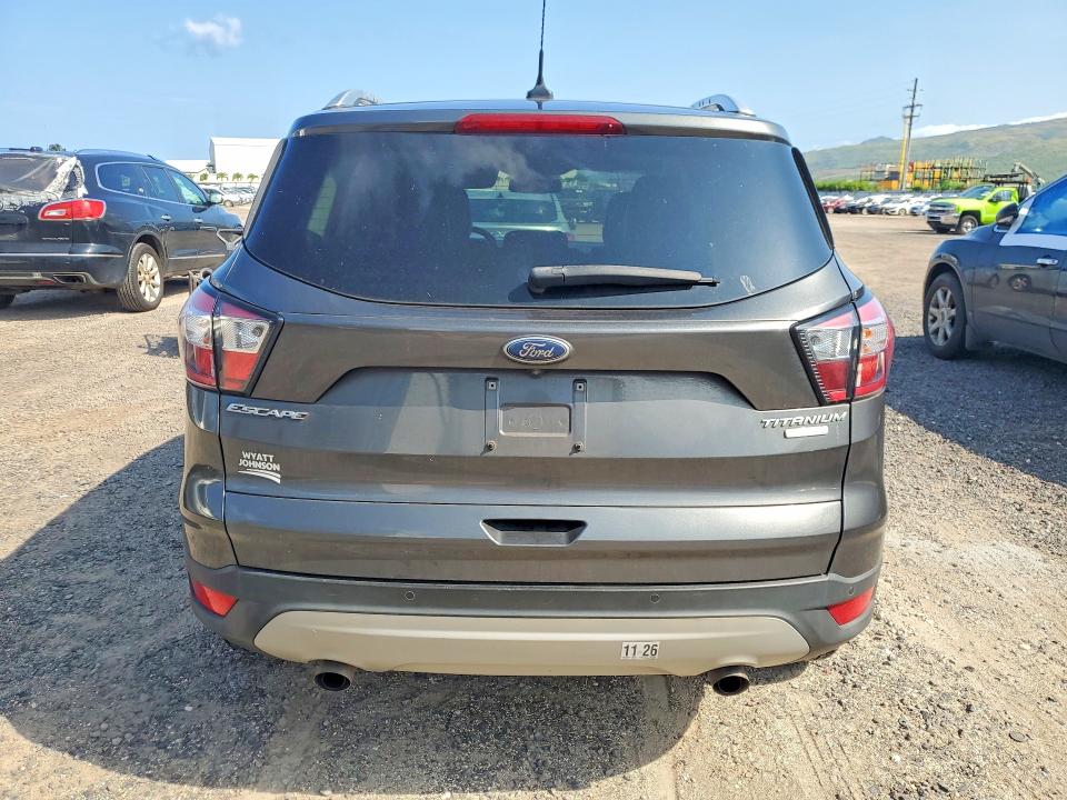 Photo 6 from auction – 2018 FORD ESCAPE with VIN 1FMCU0J9XJUB95268