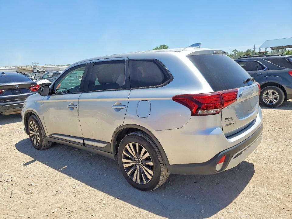 Photo 2 from auction – 2020 MITSUBISHI OUTLANDER with VIN JA4AZ3A31LZ026833