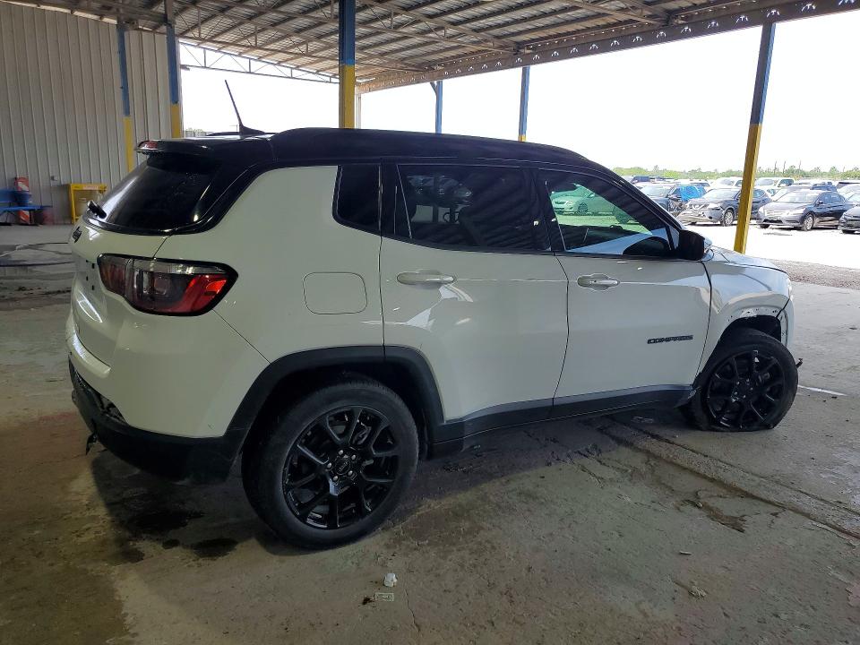 Photo 3 from auction – 2023 JEEP COMPASS with VIN 3C4NJDBN0PT537838