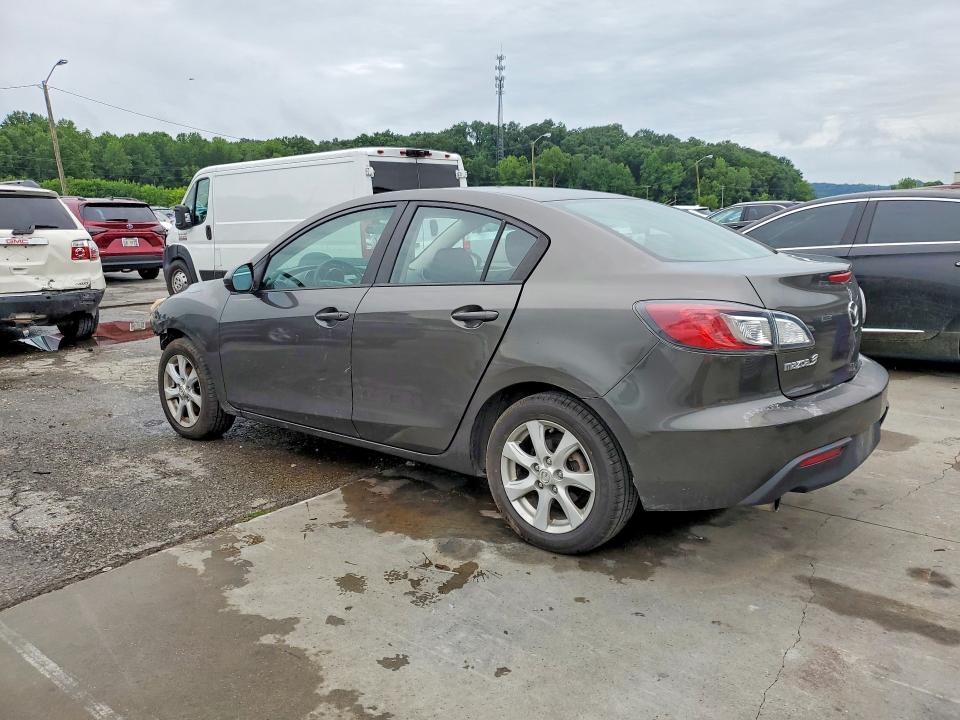 Photo 2 from auction – 2010 MAZDA 3 with VIN JM1BL1SFXA1211340