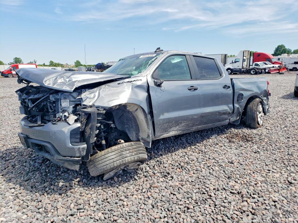 CHEVROLET SILVERADO 2021 with VIN 3GCPYBEK7MG260331 - Photo from auction