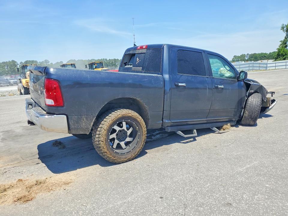 Photo 3 from auction – 2017 RAM 1500 with VIN 1C6RR6LTXHS550660