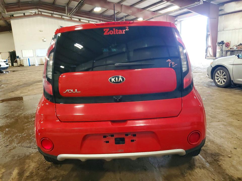 Photo 6 from auction – 2017 KIA SOUL with VIN KNDJP3A55H7449284
