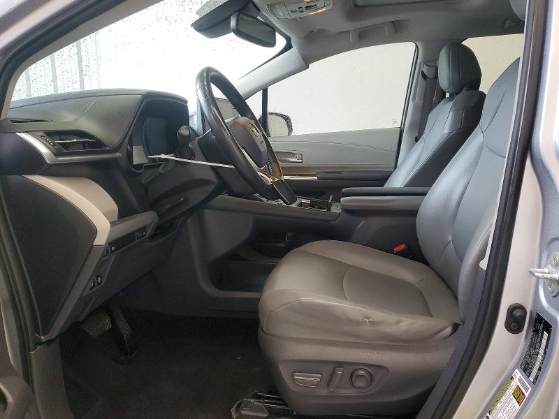 Photo 7 from auction – 2021 TOYOTA SIENNA with VIN 5TDYRKEC7MS056172