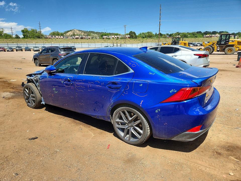 Photo 2 from auction – 2017 LEXUS IS with VIN JTHCE1D26H5014112