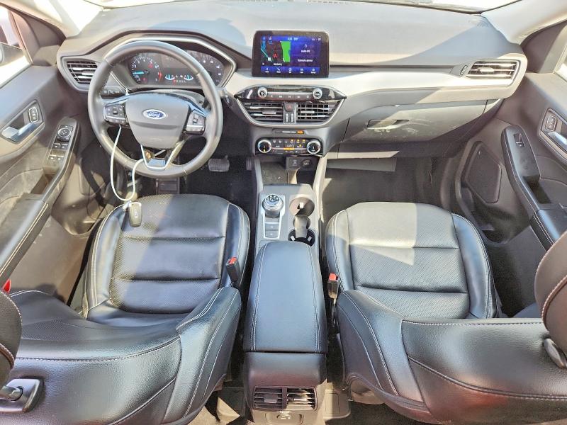 Photo 8 from auction – 2022 FORD ESCAPE with VIN 1FMCU9H60NUA55266