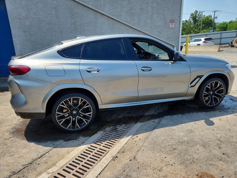Фото 3 с аукциона – 2021 BMW X6 с VIN 5YMCY0C01M9E19441