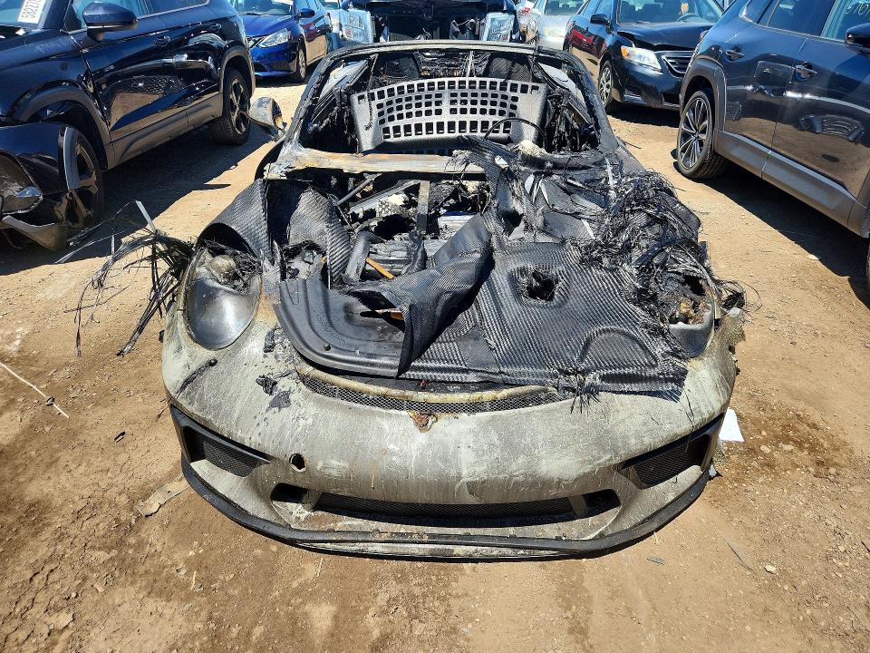 Photo 5 from auction – 2019 PORSCHE 911 with VIN WP0CF2A9XKS172239