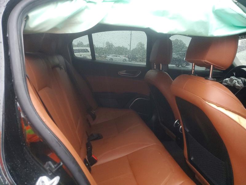Photo 10 from auction – 2018 ALFA ROMEO GIULIA with VIN ZARFAEDN3J7565884