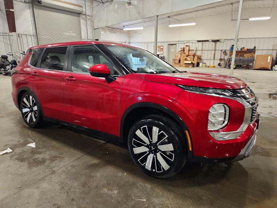 Photo 4 from auction – 2025 MITSUBISHI OUTLANDER with VIN JA4J4VA87SZ023780