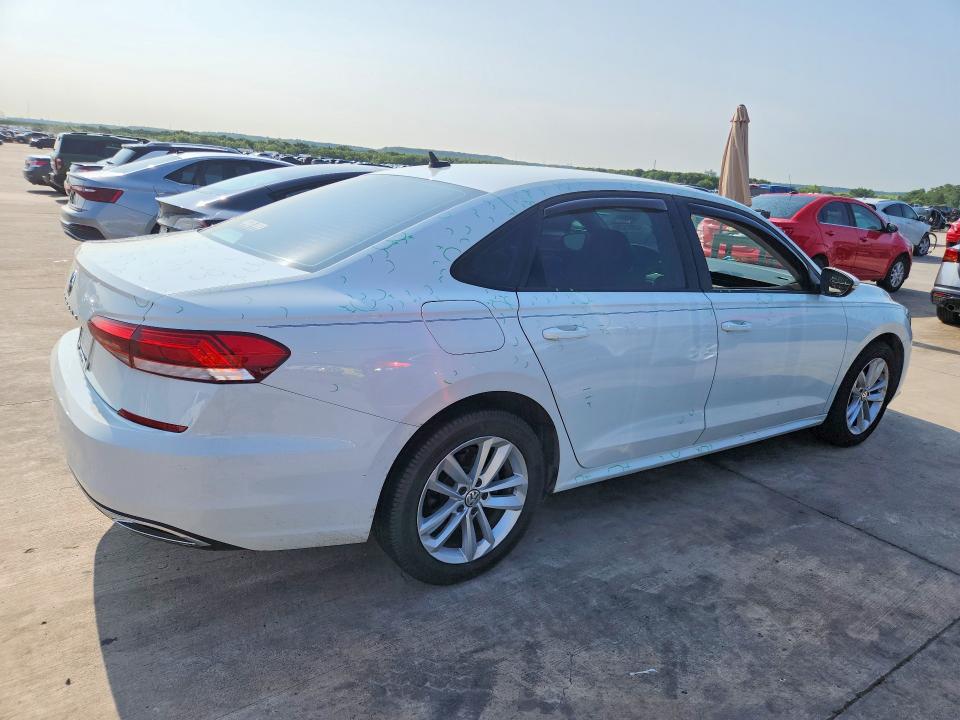 Photo 3 from auction – 2021 VOLKSWAGEN PASSAT with VIN 1VWAA7A38MC016113