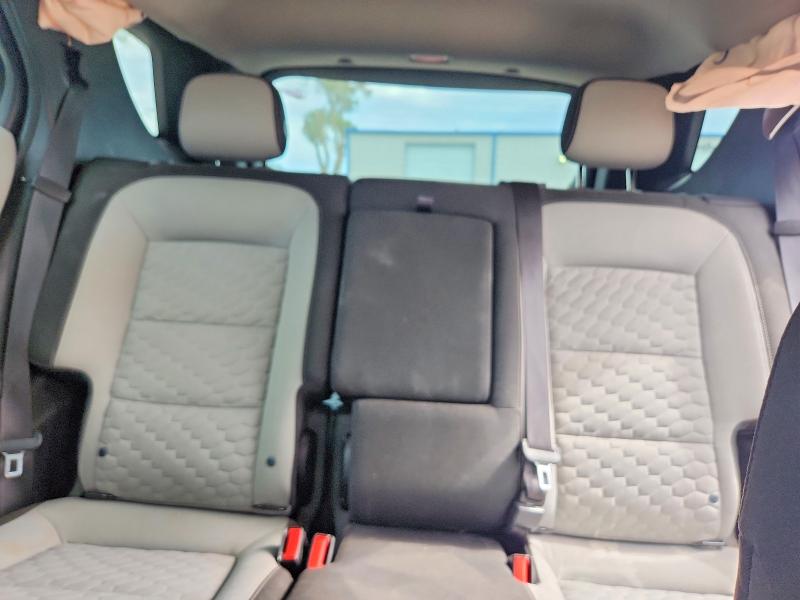 Photo 10 from auction – 2018 CHEVROLET EQUINOX with VIN 2GNAXHEVXJ6290105