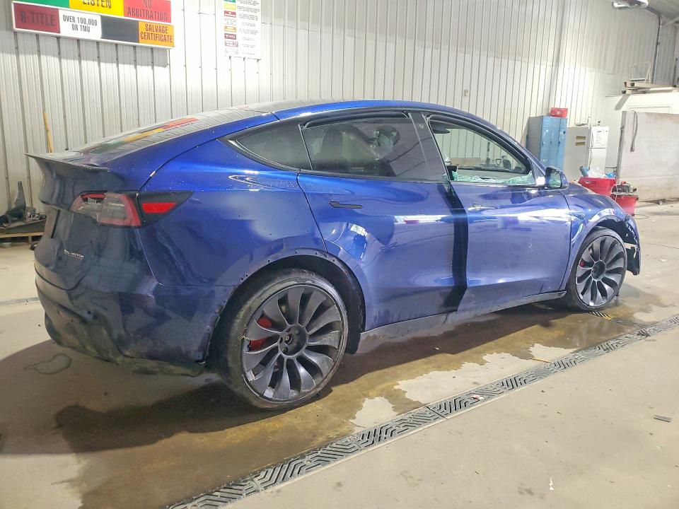 Photo 3 from auction – 2022 TESLA MODEL Y with VIN 7SAYGDEF1NF532078