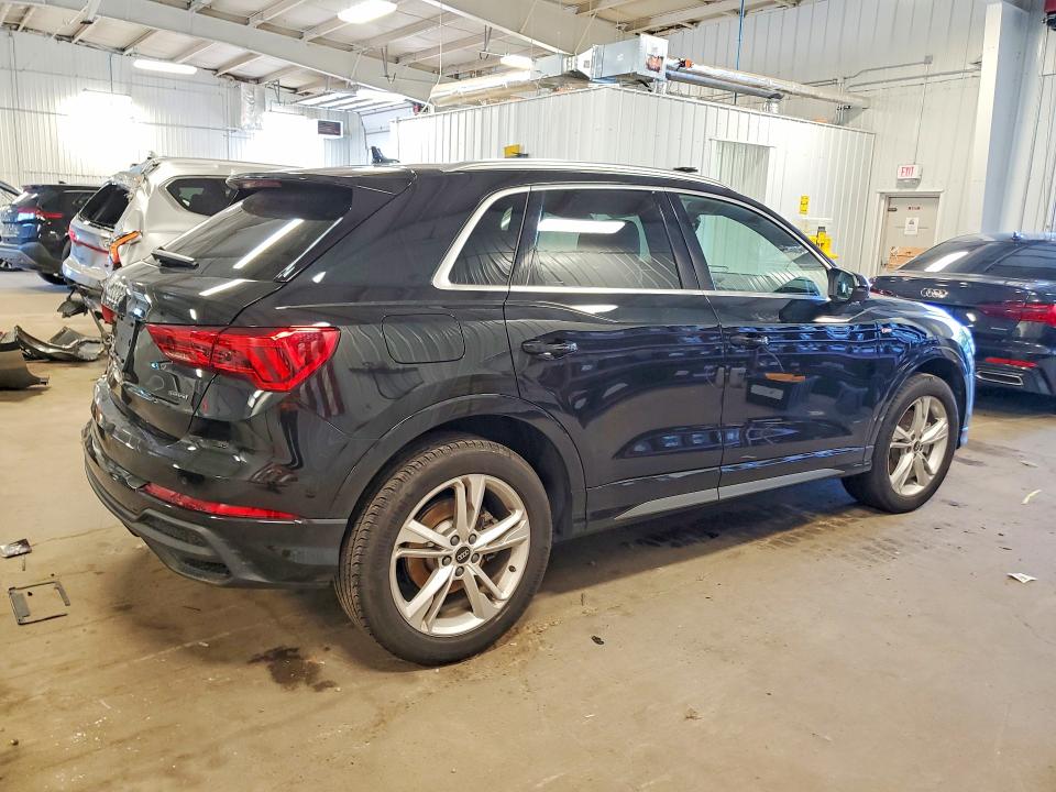 Photo 3 from auction – 2024 AUDI Q3 with VIN WA1EECF31R1093901