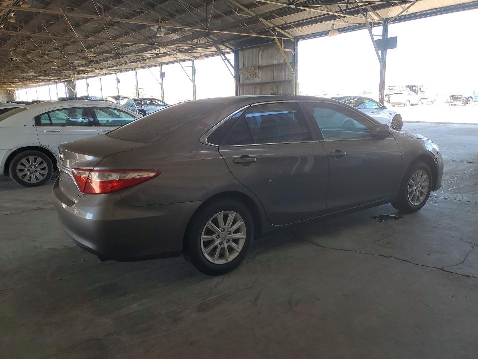 Photo 3 from auction – 2015 TOYOTA CAMRY with VIN 4T1BF1FK0FU011924