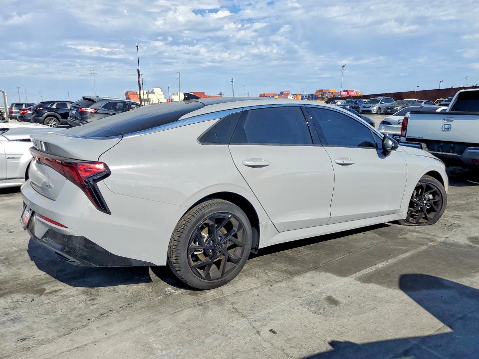 Photo 3 from auction – 2026 KIA K5 with VIN KNAG64J74T5470276