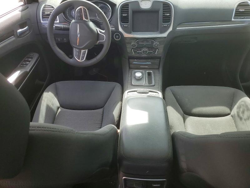Photo 8 from auction – 2022 CHRYSLER 200 CONVERTIBLE with VIN 2C3CCAAG8NH209953