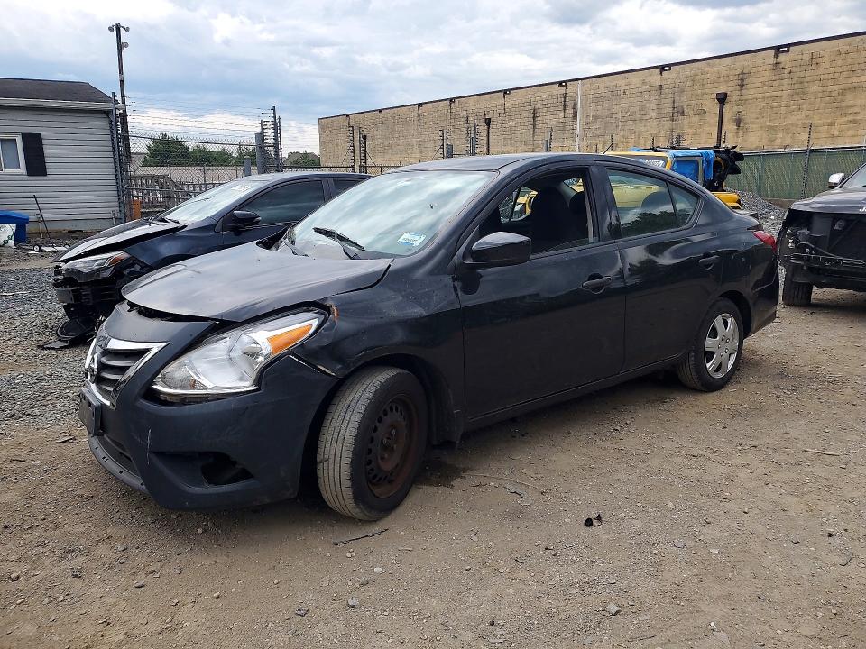 NISSAN VERSA 2017 with VIN 3N1CN7AP0HL870125 - Photo from auction
