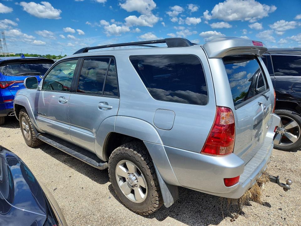 Photo 2 from auction – 2005 TOYOTA 4RUNNER with VIN JTEBT17R850048634