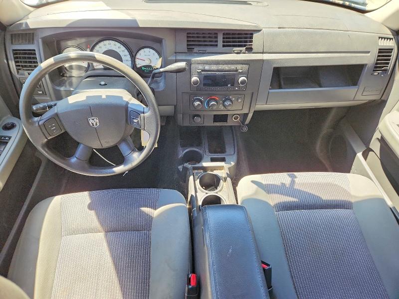 Photo 8 from auction – 2010 DODGE DAKOTA with VIN 1D7CW3GK0AS173193