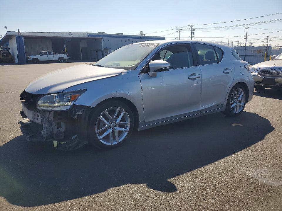 LEXUS CT 2015 with VIN JTHKD5BH9F2235957 - Photo from auction