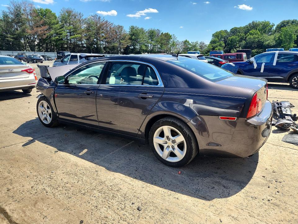 Photo 2 from auction – 2011 CHEVROLET MALIBU with VIN 1G1ZB5E15BF292365