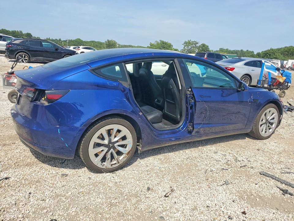 Photo 3 from auction – 2022 TESLA MODEL 3 with VIN 5YJ3E1EA3NF190231