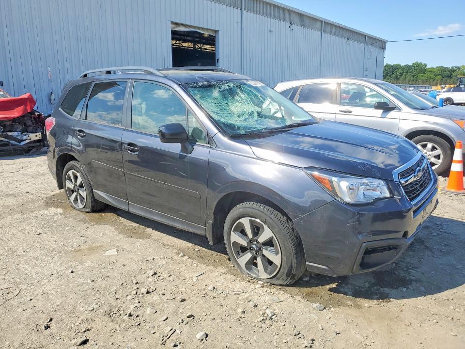 Photo 4 from auction – 2018 SUBARU FORESTER with VIN JF2SJAGC7JH431838