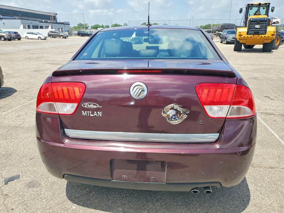 Foto 6 de la subasta – 2011 MERCURY MILAN con VIN 3MEHM0HA5BR600664