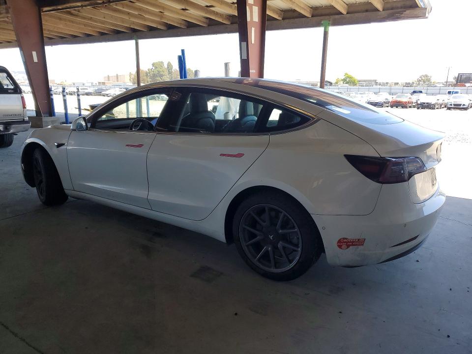 Photo 2 from auction – 2018 TESLA MODEL 3 with VIN 5YJ3E1EA6JF010623