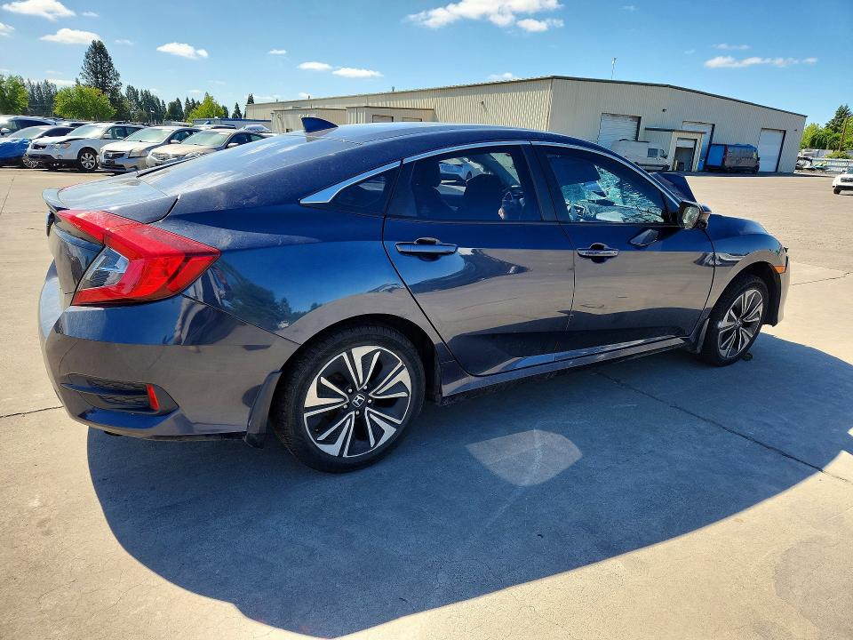 Photo 3 from auction – 2016 HONDA CIVIC with VIN 19XFC1F49GE212821