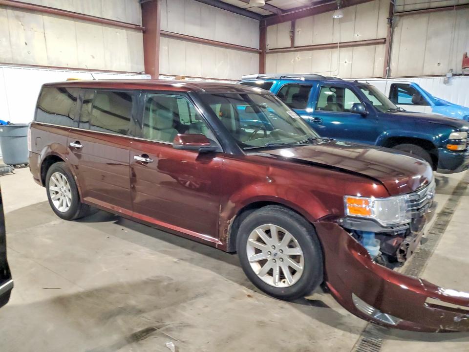Photo 4 from auction – 2010 FORD FLEX with VIN 2FMHK6CC3ABA70769