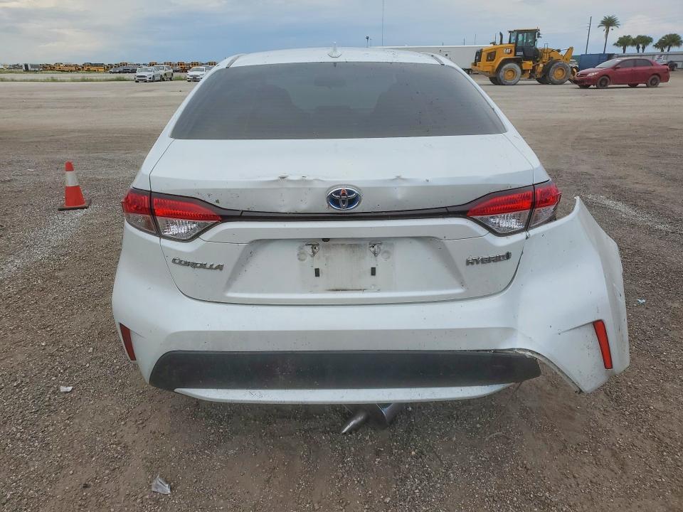 Photo 6 from auction – 2022 TOYOTA COROLLA with VIN JTDEAMDE3N3007014