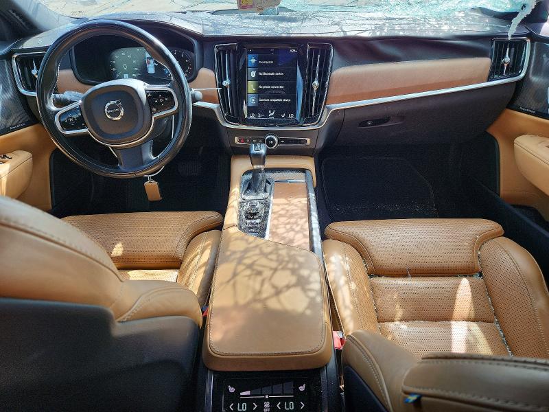 Photo 8 from auction – 2017 VOLVO S90 with VIN YV1A22ML6H1004522