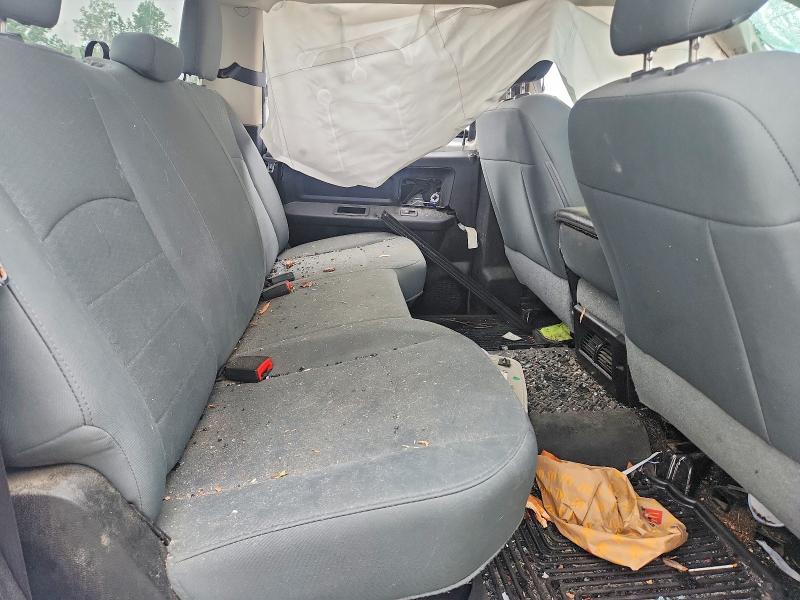 Photo 10 from auction – 2018 RAM 1500 with VIN 1C6RR7KG1JS222298