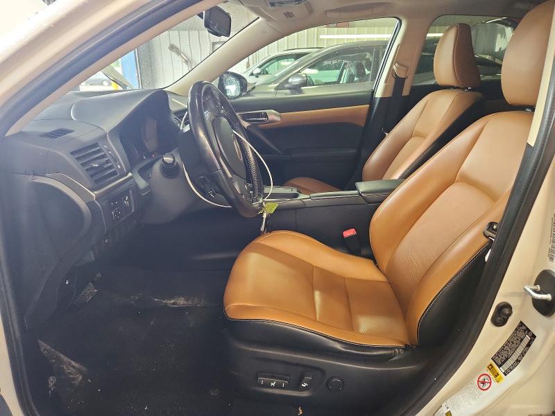 Photo 7 from auction – 2015 LEXUS CT with VIN JTHKD5BH3F2248252