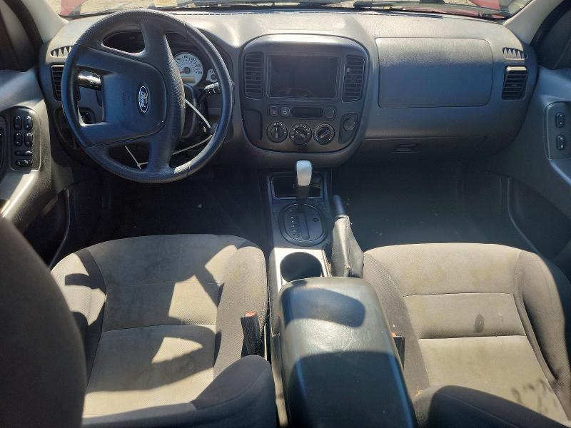Photo 8 from auction – 2007 FORD ESCAPE with VIN 1FMYU02Z67KC06551